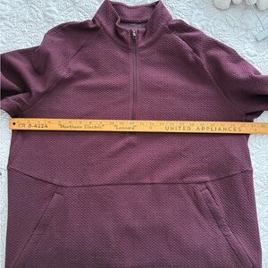 Lululemon Men’s XL Burgundy Half Zip Pullover | Textured | Cozy & Sharp